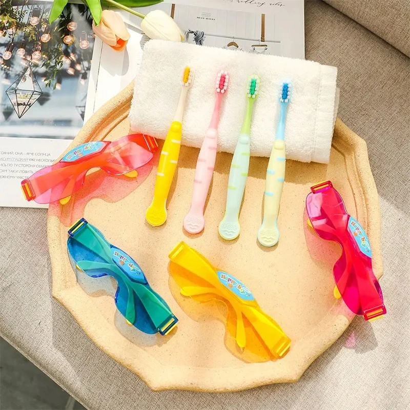 Escova de dentes pediátrica